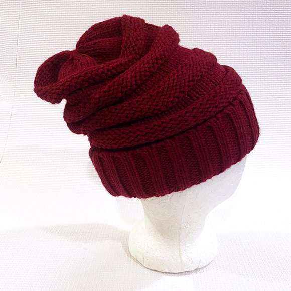 Warm Slouchy Beanie Hat in Dark Red for Men & Women - Picture 3 of 5